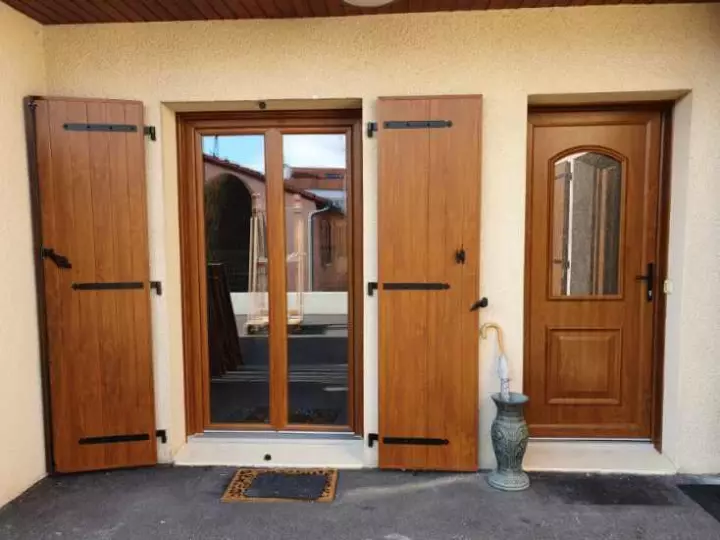 Quels sont les avantages d'une installation professionnelle de porte d'entrée ? Clermont-Ferrand